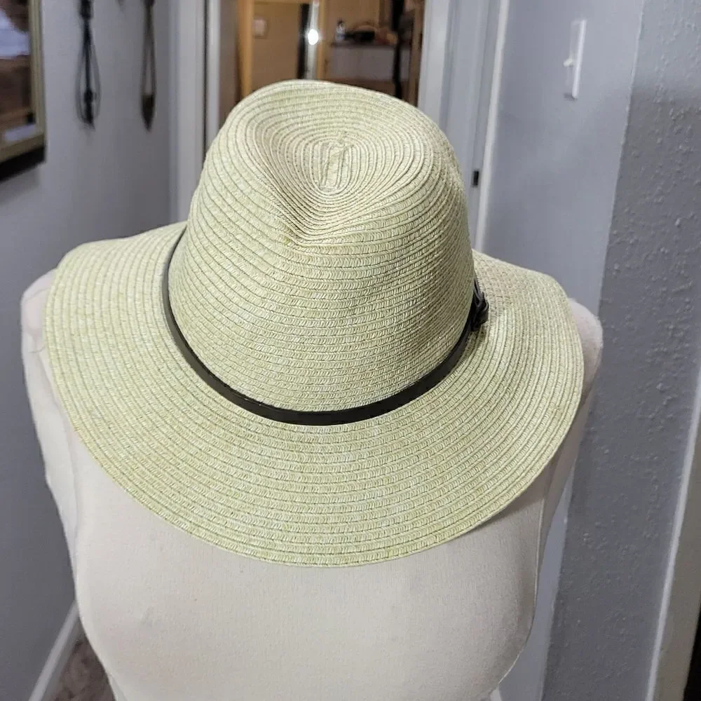 Woman's small Brim belted hat Floppy